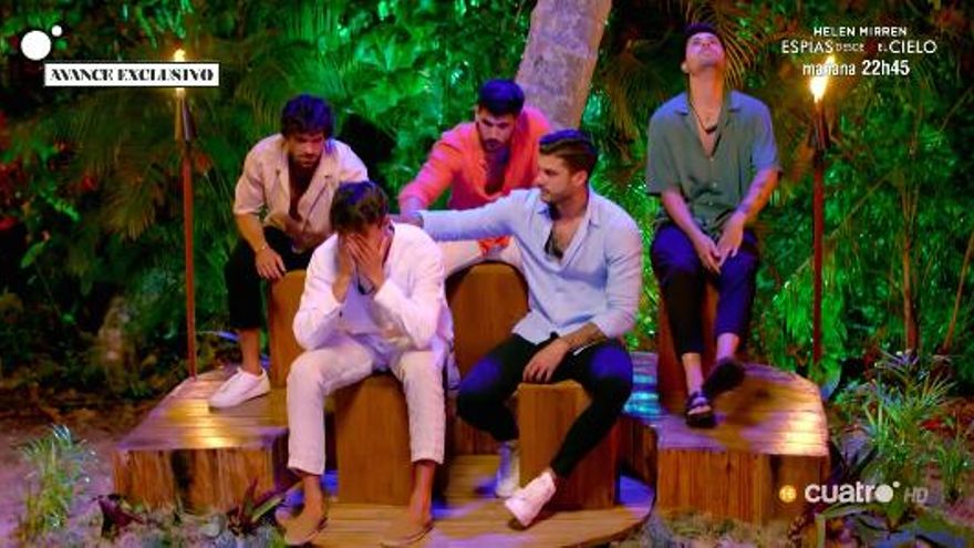 Javi, en la hoguera de los chicos