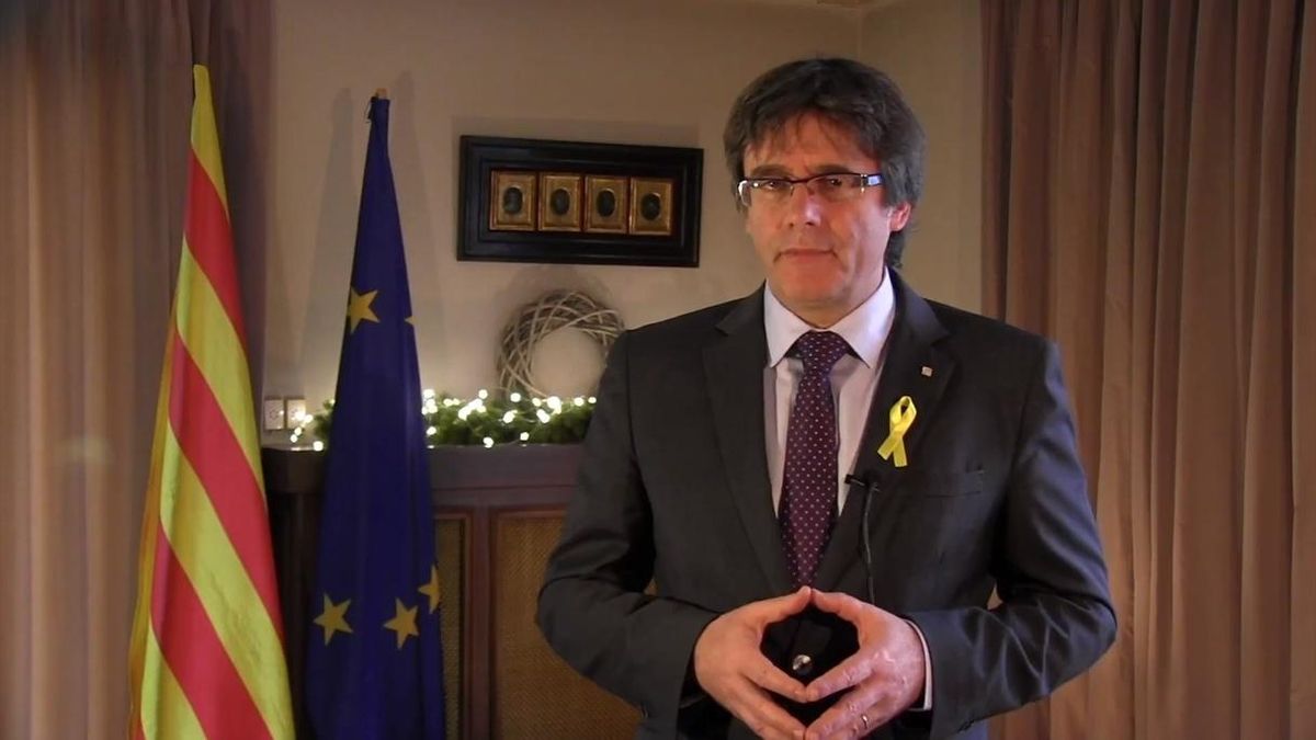 El abogado de Puigdemont asegura que "no descarta someterse a la investidura presencialmente"