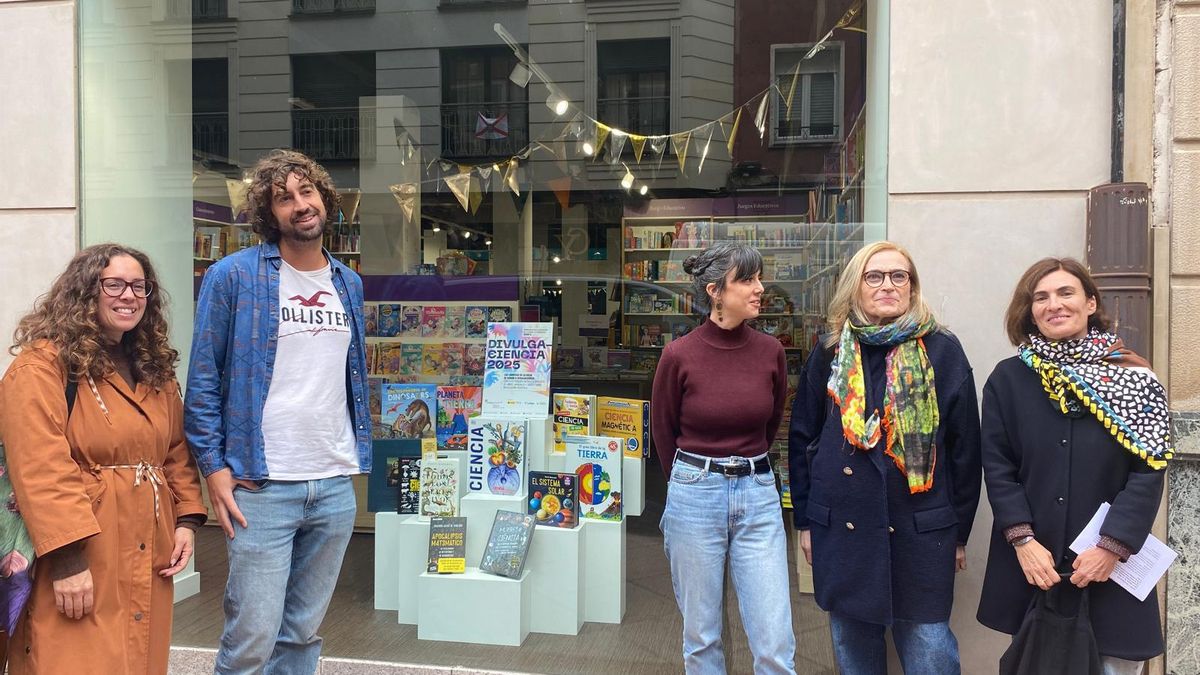 Divulgaciencia llega a las librerías de La Rioja: exposiciones y juegos de divulgación científica
