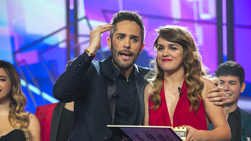 Roberto Leal y Amaia en la final de 'OT 2017'