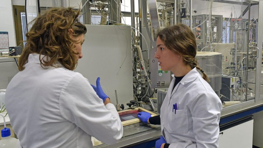 ¿Cuáles son los derechos y obligaciones de los estudiantes de prácticas?