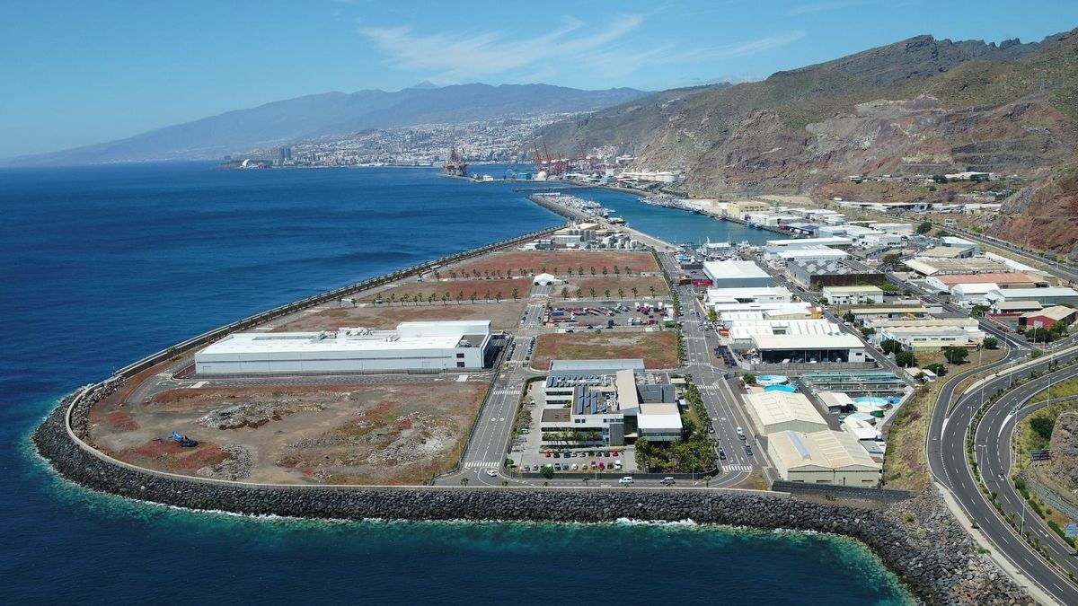 Puertos de Tenerife autoriza nuevos espacios para la Guardia Civil