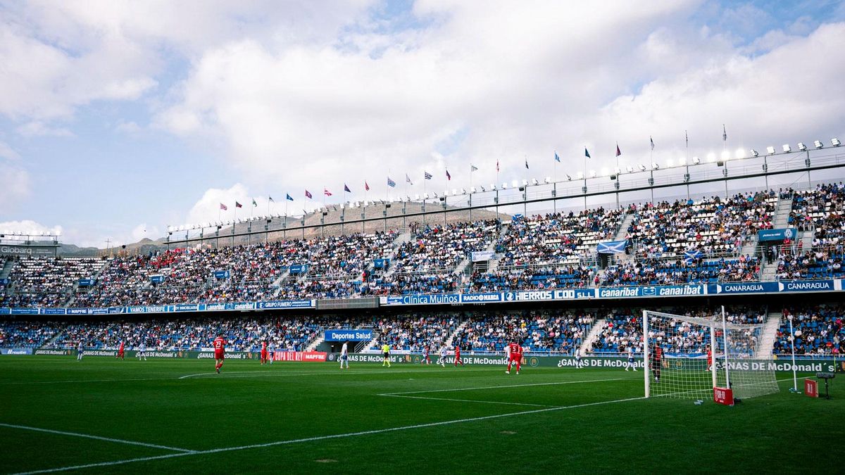 El Tenerife cierra la temporada con 13 mil espectadores de media