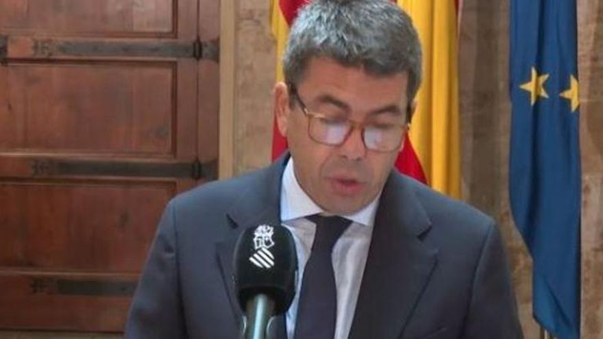 Mazón dio la mañana de la dana información desactualizada con un retraso de más de una hora