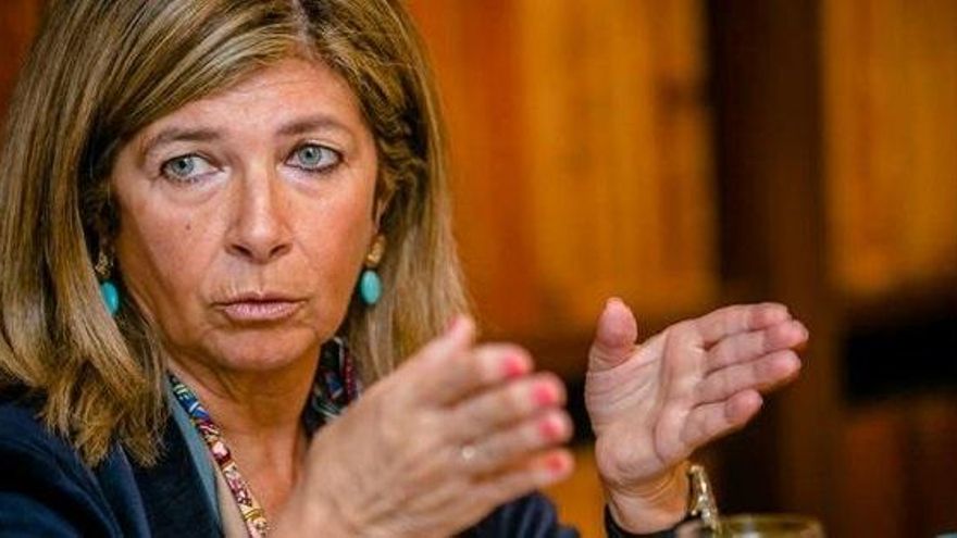 El Gobierno andaluz indigna a familias de Cádiz cerrando aulas para luego meter a niños de 3 y 8 años en la misma clase