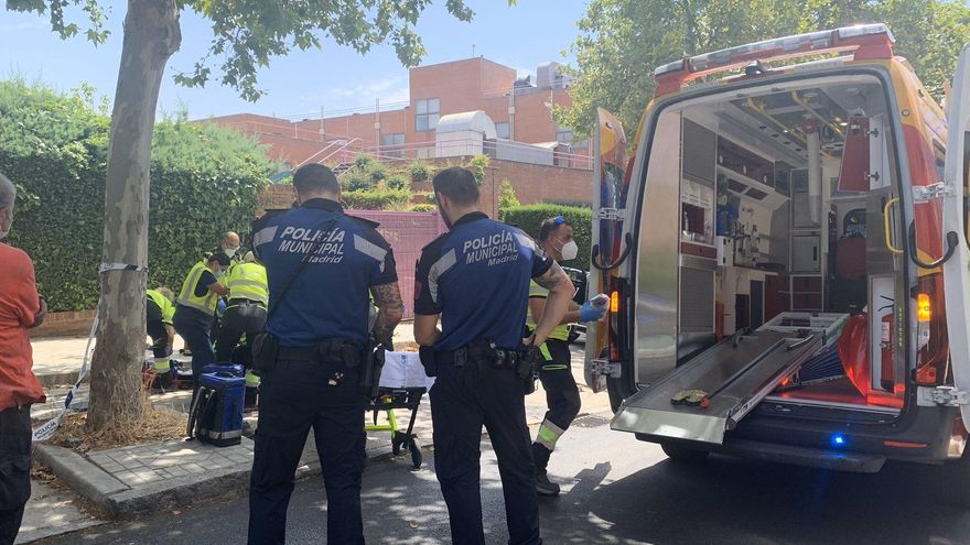El Samur ha atendido a un hombre con bajo nivel de consciencia producto de la ola de calor.