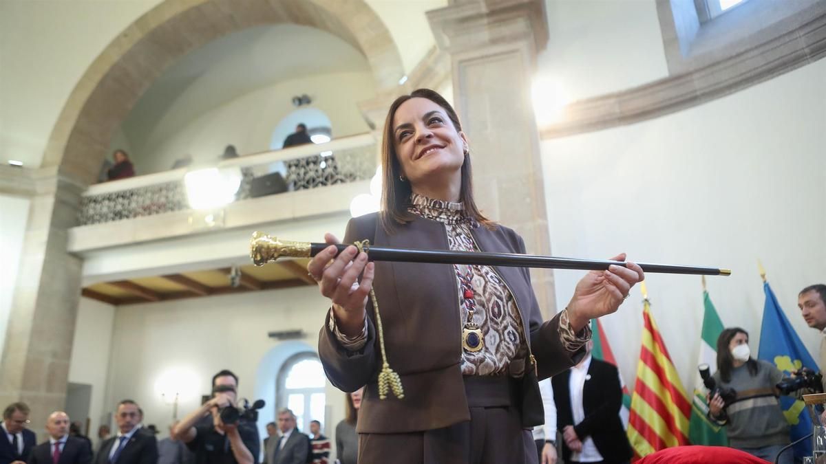 La socialista Carmela López sustituye al frente de la Deputación de Lugo a José Tomé, acusado de acoso sexual