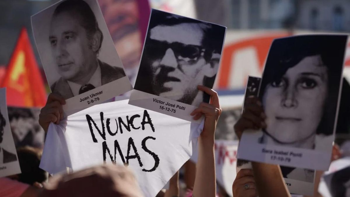 Postales de la marcha.