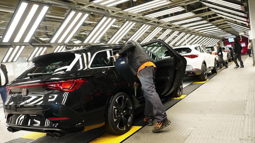 La OCDE advierte del daño de las subidas de tipos al consumo, al gasto público y a la inversión de las empresas en España