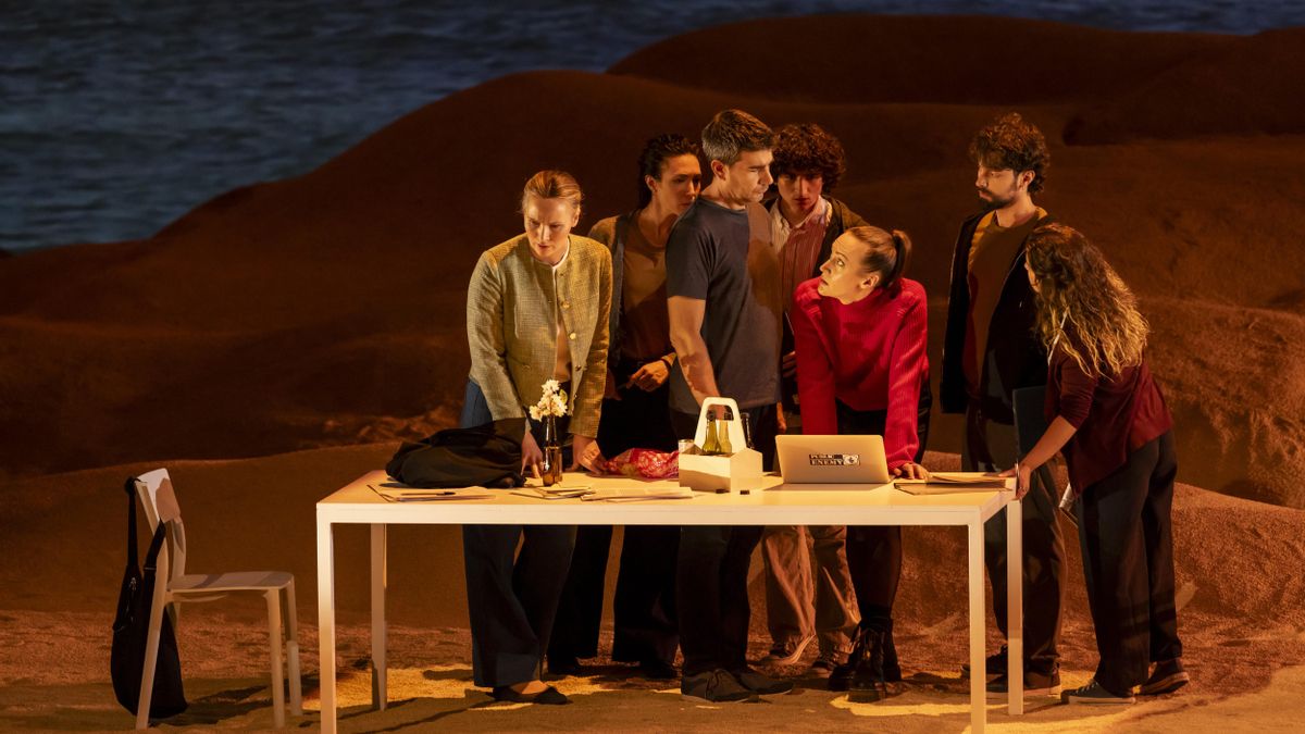 Francisco Coll, el compositor valenciano más internacional, presenta la ópera 'Enemigo del pueblo'¸ el primer estreno mundial de Les Arts