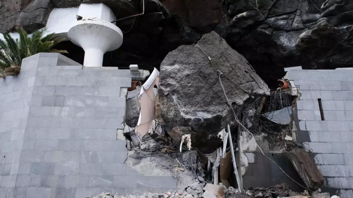 Reparada la avería que obligó al cierre de varios kilómetros de costa en Tenerife