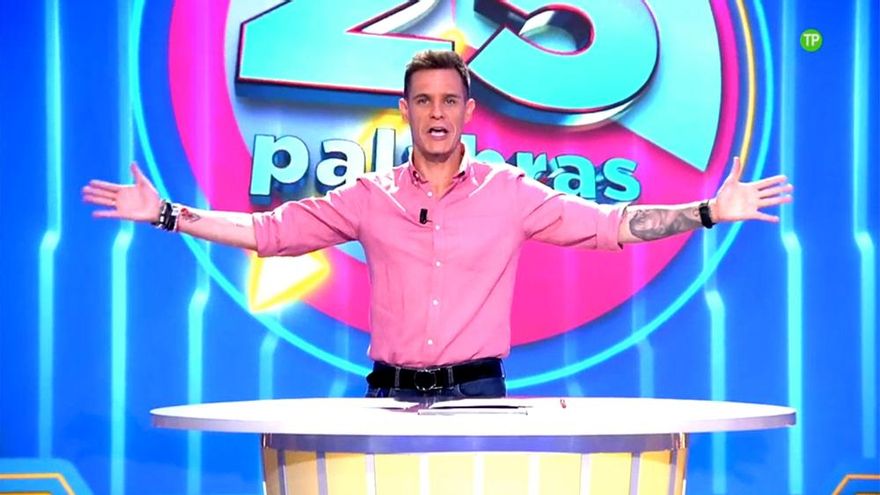 Telecinco muestra el plató y los primeros famosos de '25 palabras', su nuevo concurso con Christian Gálvez