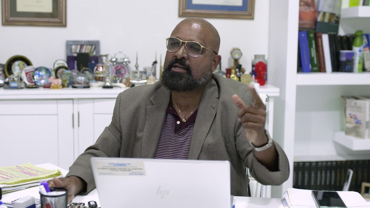 Eloy Bello, representante de los trabajadores que demandan a Julio Iglesias