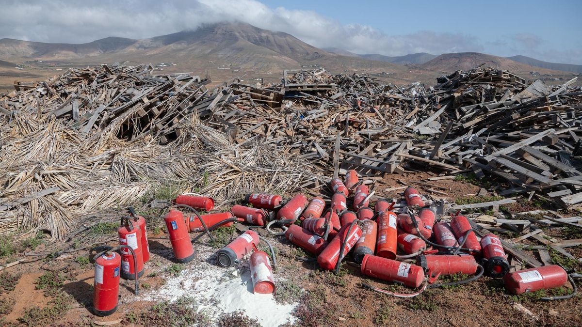 El vertido localizado en el paraje natural de la montaña de San Andrés, en la localidad de Tetir.