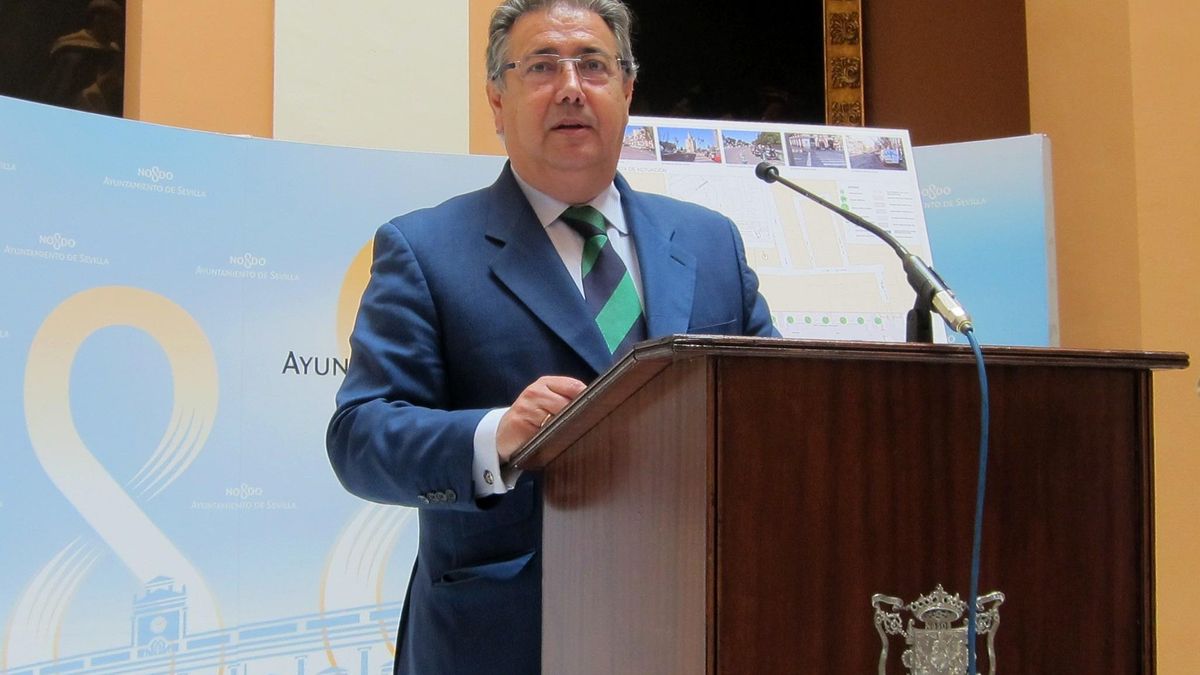 Zoido: "Los sevillanos pueden estar tranquilos porque he cumplido fielmente con mis obligaciones con Hacienda"