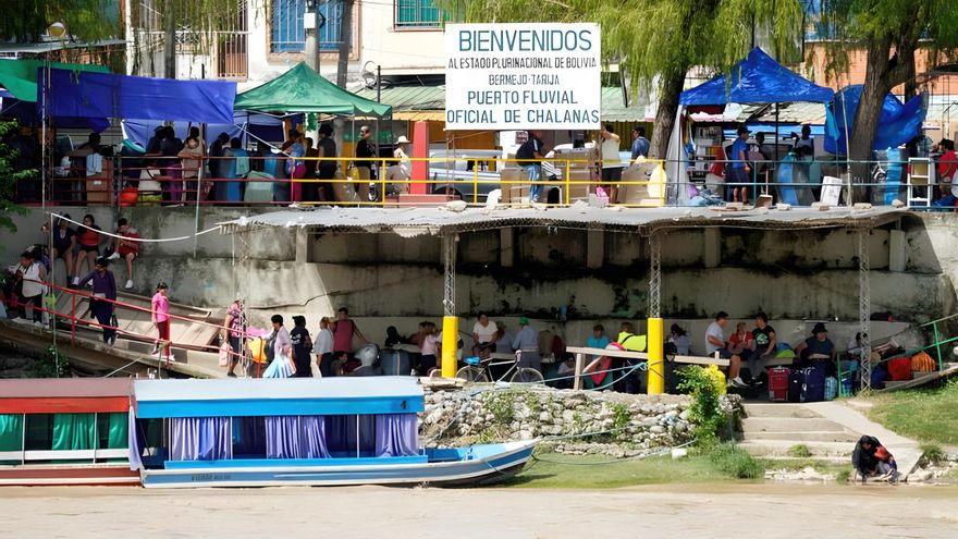 "Lo único que conocemos": el día a día de quienes contrabandean en Aguas Blancas, la frontera que Bullrich quiere alambrar