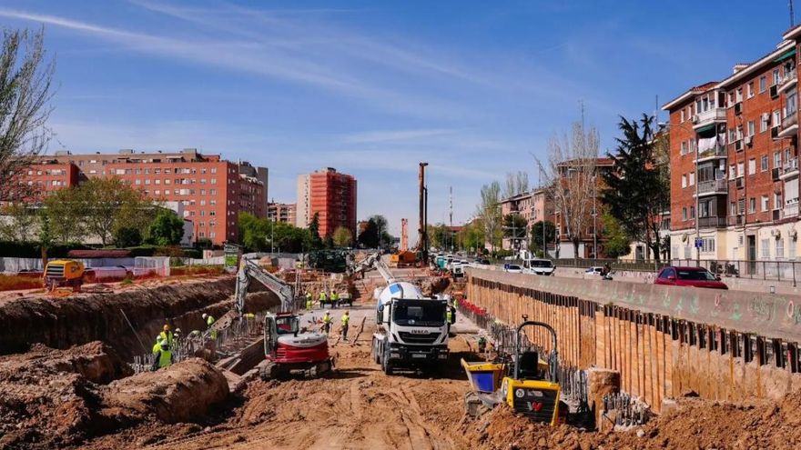Un distrito en vilo por cubrir la A-5, el caro proyecto de Almeida: "El día del gran apagón pensamos que era cosa de la obra"