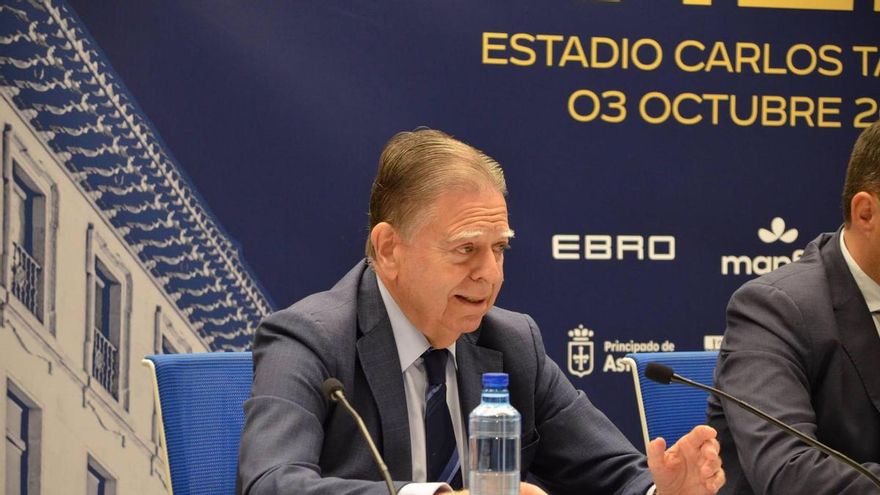 El alcalde de Oviedo rectifica y dice ahora que "rechaza" la agresión fascista tras haberla minusvalorado