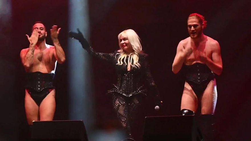 Nebulossa volvió a España desde Eurovisión y directamente sirvió 'Zorra' en su primera actuación tras el festival