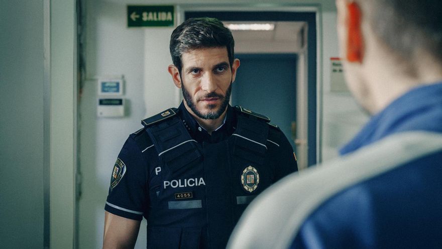 Netflix pone fecha de estreno a 'El cuerpo en llamas', su serie sobre el crimen de la Guardia Urbana con Úrsula Corberó