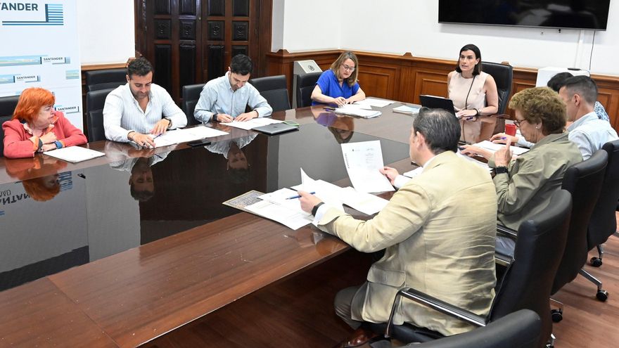 Reunión de la Comisión de Cultura del Ayuntamiento de Santander. Archivo.