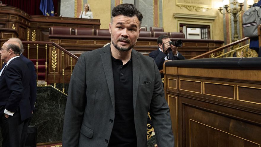Rufián, sobre Vito Quiles: "Quien solo investiga a unos, quien solo  incomoda a unos, no hace información, hace propaganda"