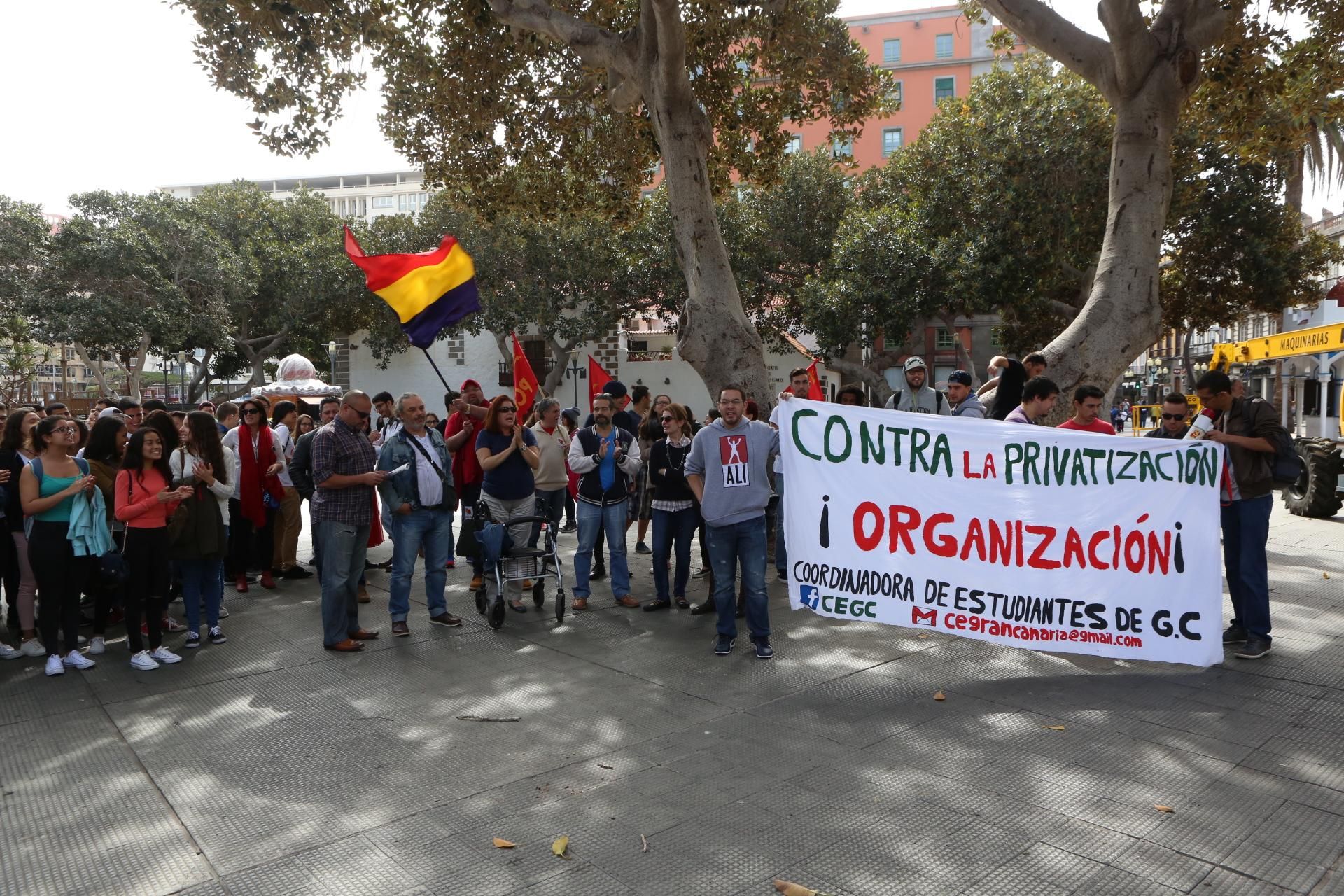 Manifestación de estudiantes en Las Palmas de Gran Canaria. (ALEJANDRO RAMOS)