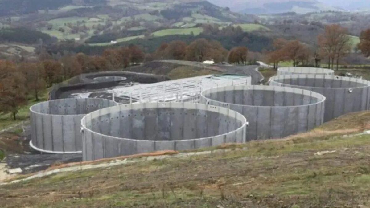 La actividad de la nueva planta de purines de Carranza provocará un movimiento de 30 camiones al día en la zona