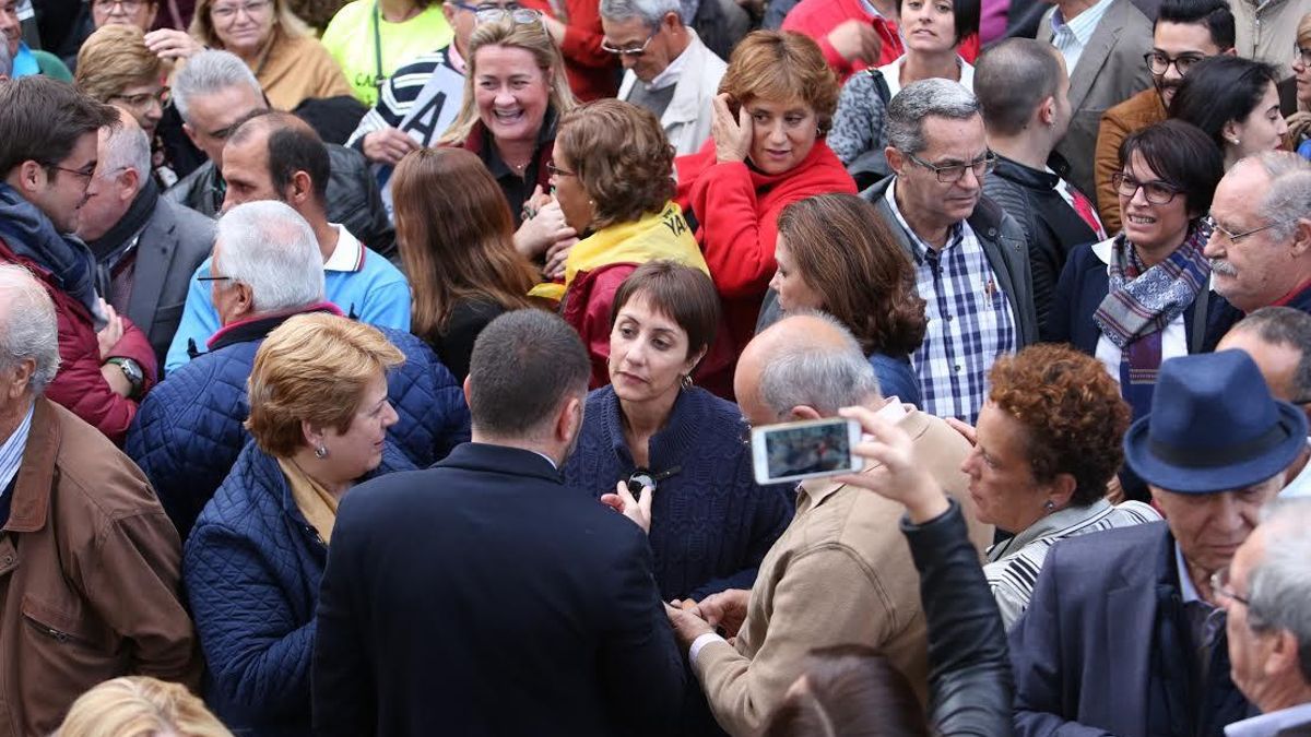 FOTOGALERÍA | Concentración por la carretera de La Aldea