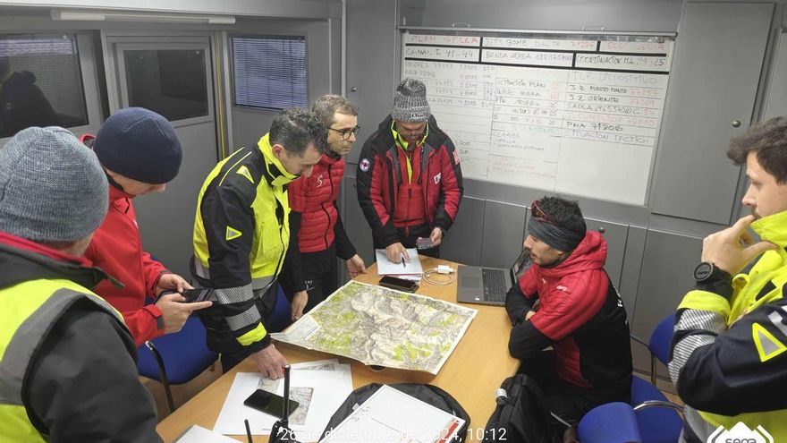 Cantabria critica que se deniegue el apoyo de la UME para buscar a montañero leonés desaparecido en Picos