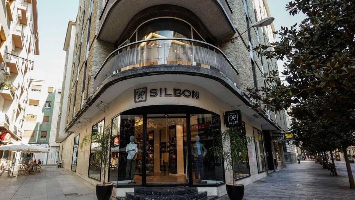 La tienda de Silbon, en Cruz Conde