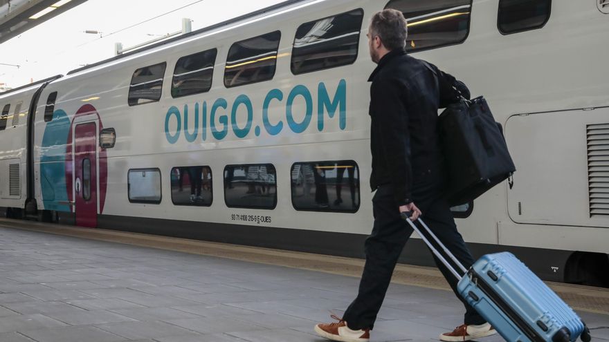 Ouigo compite con Renfe por la alta velocidad 'low cost' Madrid-Alicante vendiendo desde hoy billetes a 9 euros