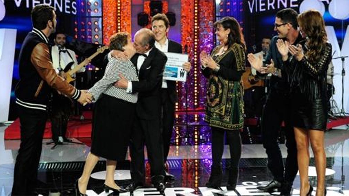 Paula Echevarría y Miguel Ángel Silvestre, testigos de un 'Velvet' real, en 'Los viernes al show'