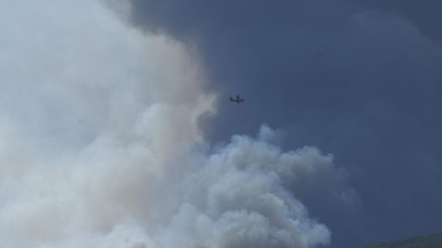 Más de 2.000 personas han sido evacuadas de Atlanterra por el incendio de Tarifa