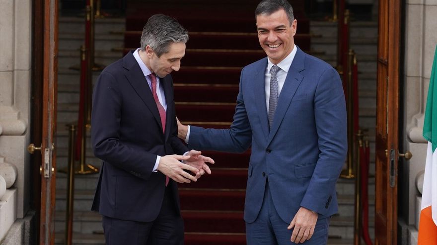 Sánchez abre la puerta a que Teresa Ribera lidere la candidatura del PSOE a las europeas