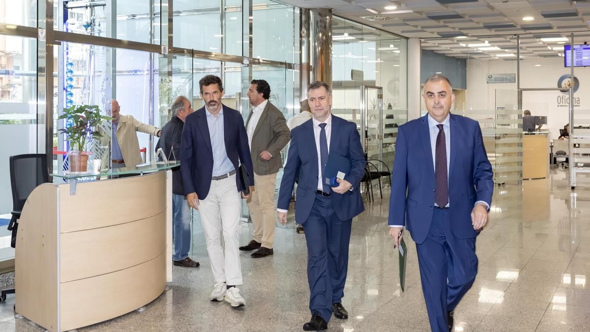El promotor de la piscina de surf busca inversores para conseguir los 43 millones de euros que costará