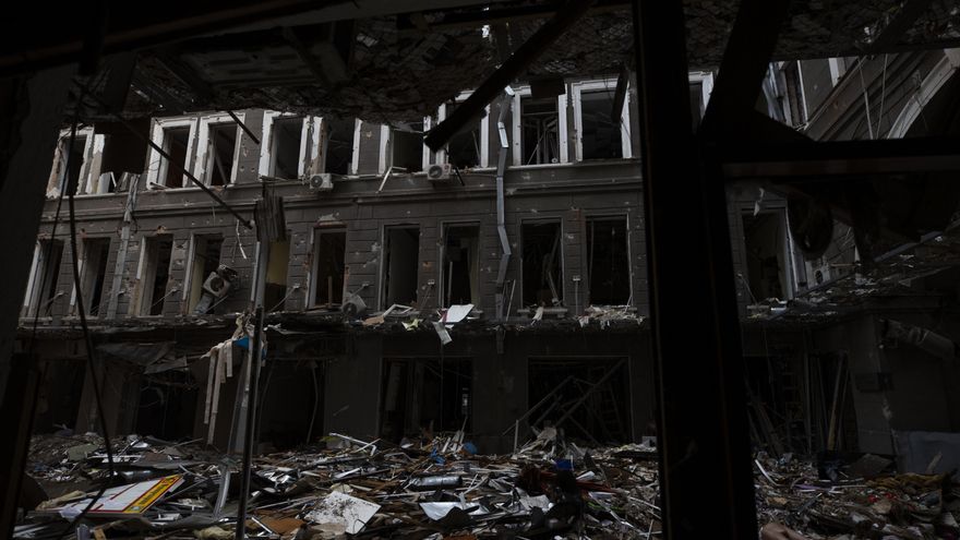 Ocho muertos en un ataque ruso contra civiles que recogían agua en Lisichansk EFE / Orlando Barría