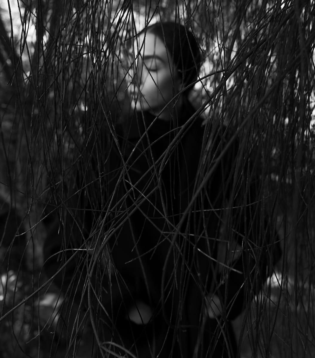 Imagen de la serie 'Dime si me ves' de Emilio Barrionuevo, Premio Lux de Oro 2025  y  Fotógrafo del Año.