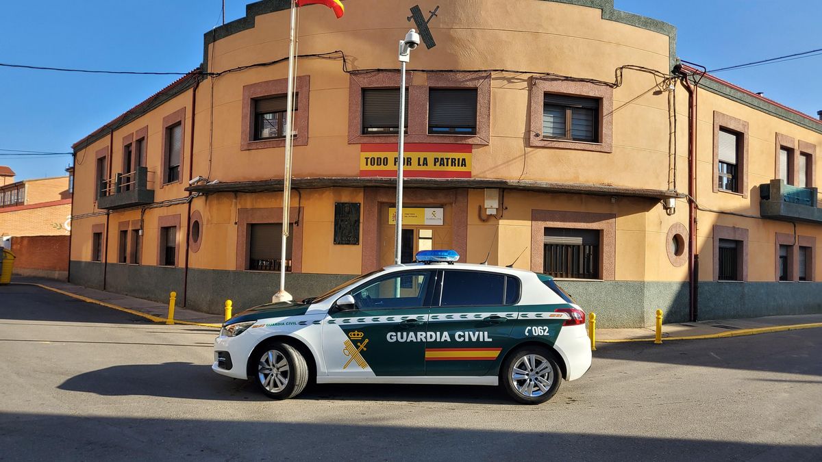 Guardia Civil del puesto de La Bañeza, archivo.