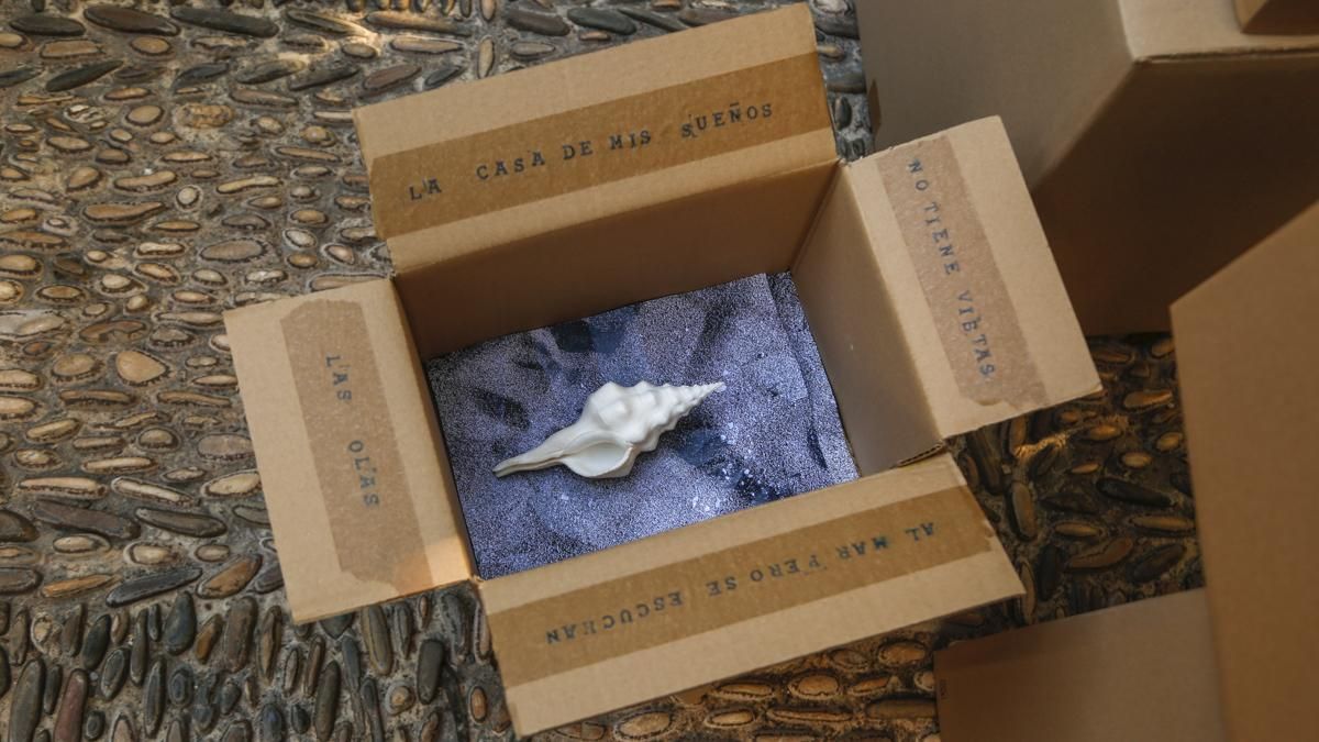 Inauguración del festival Poemx en el Palacio de Viana