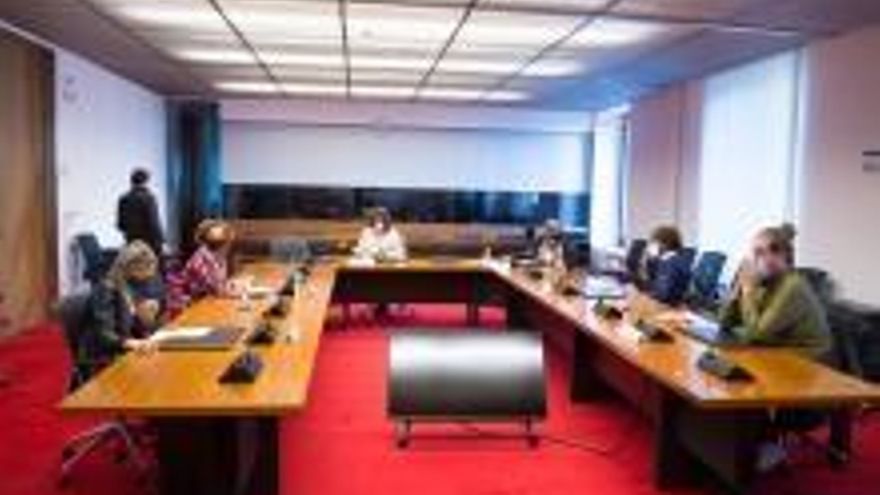 Sesión en el Parlamento de Navarra.