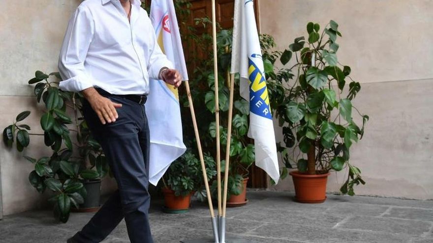 Salvini indica Trípoli como puerto para el barco Sea Watch con 52 migrantes