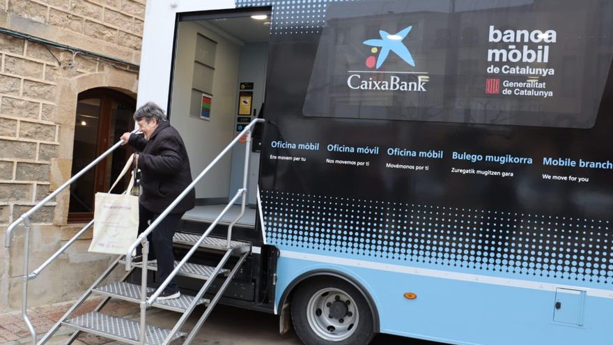 Cap ciutadà sense serveis bancaris 