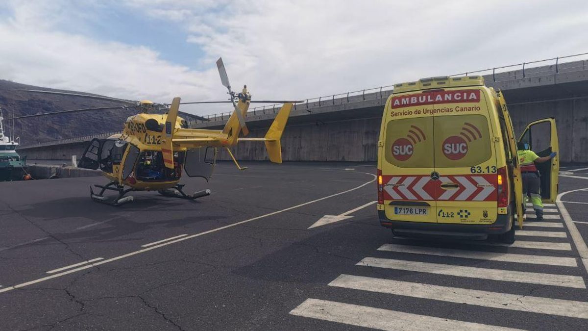 Rescatado en helicóptero un hombre tras ser arrastrado por un golpe de mar en La Gomera