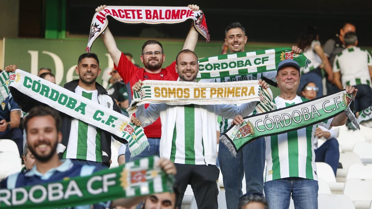 Grada Blanquiverde del Córdoba CF - Albacete BP