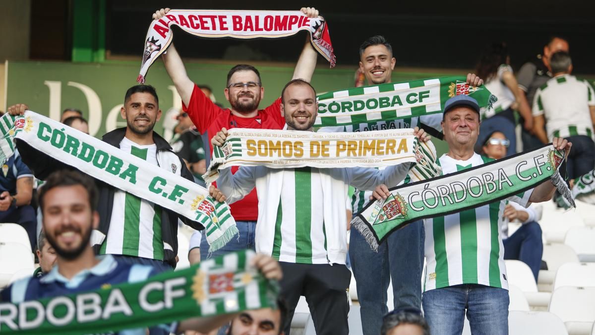 Grada Blanquiverde del Córdoba CF - Albacete BP