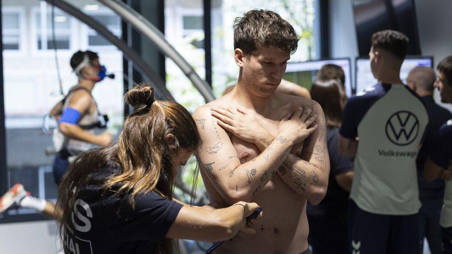 La plantilla de Las Palmas se prepara para la vuelta al trabajo