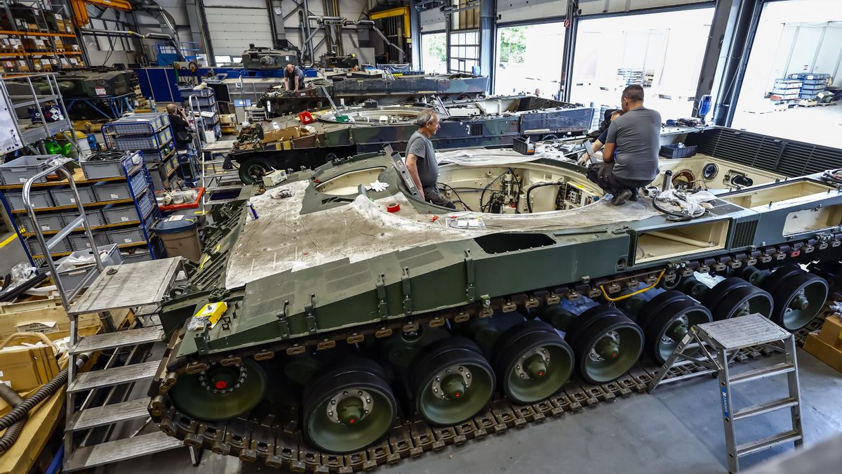 Europa se rebela contra el papel de comprador de armas de EEUU que le quiere atribuir Trump en la OTAN