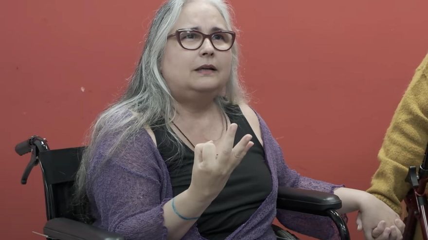 La presión sindical logra que una mujer en silla de ruedas no tenga que volver a trabajar