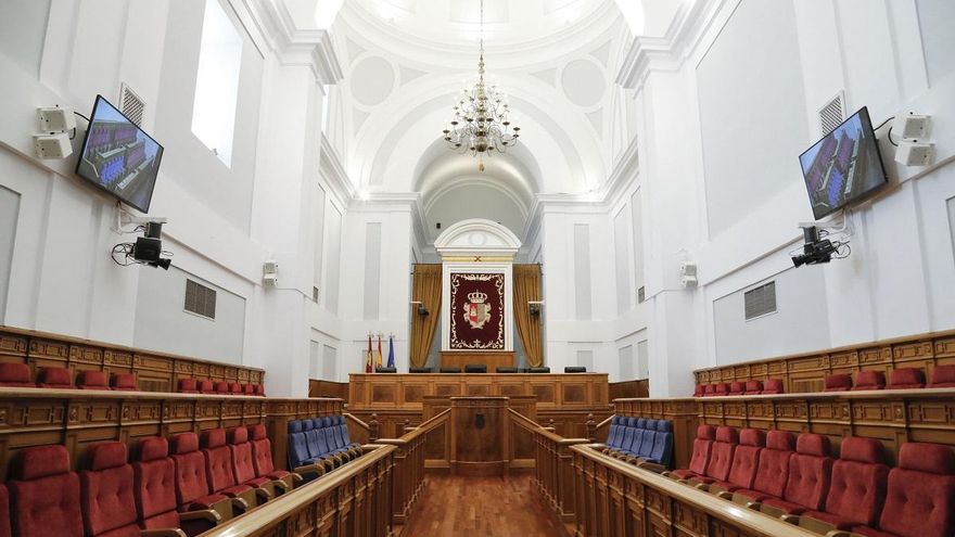 Castilla-La Mancha confía en sacar adelante su nuevo Estatuto: "Hemos quitado todas las aristas", incluida la del agua